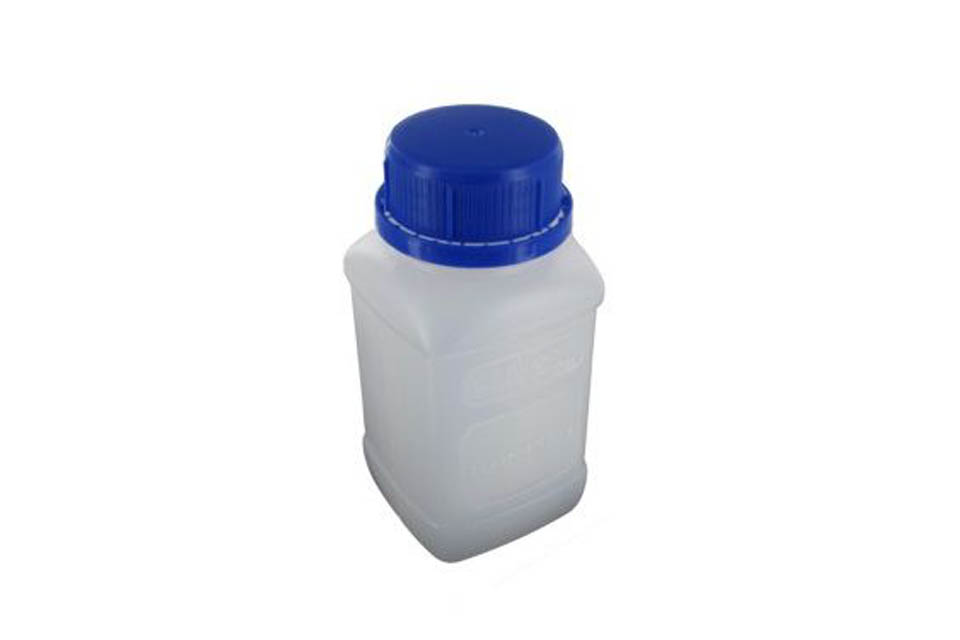 Oil container with Funnel