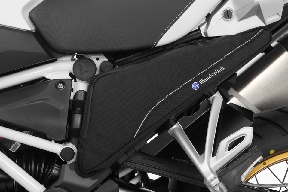 Side bag in split leather and R1200 GS LC frame