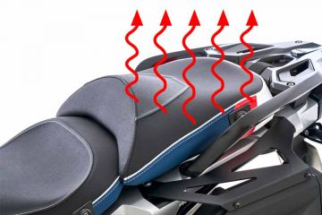 Wunderlich Passenger Seat AKTIVKOMFORT with Aftermarket Heating, Trophy Edition, Standard