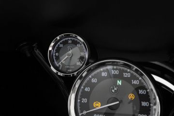 Wunderlich Tachometer - Black/Chrome