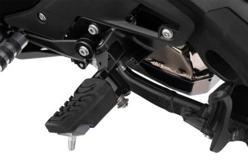Rider Footpeg Lowering Kit, Black