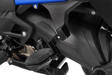 Passenger Footrest Lowering Kit, Black