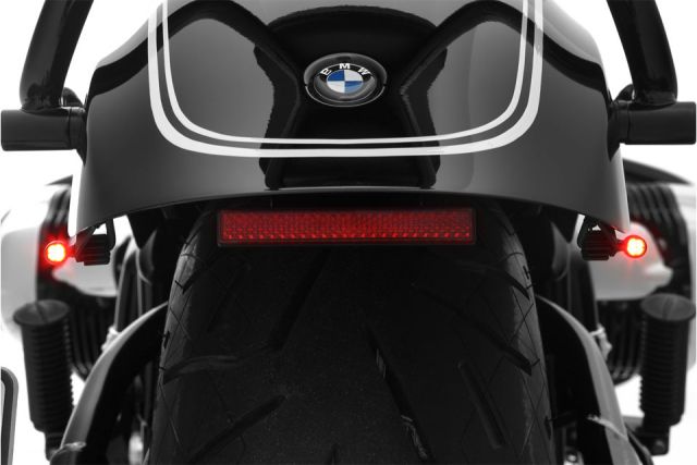 BMW R18 純正リアウインカー左右テールランプ ストップ ランプ