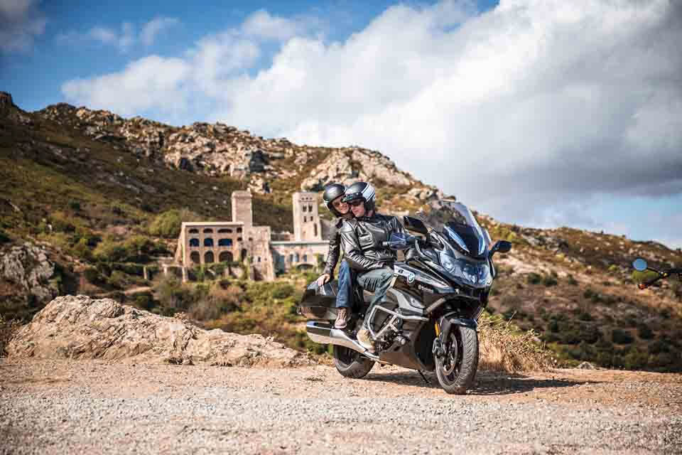 BMW K1600 Bagger fully equipped with Wunderlich parts & Accessories with a couple touring.